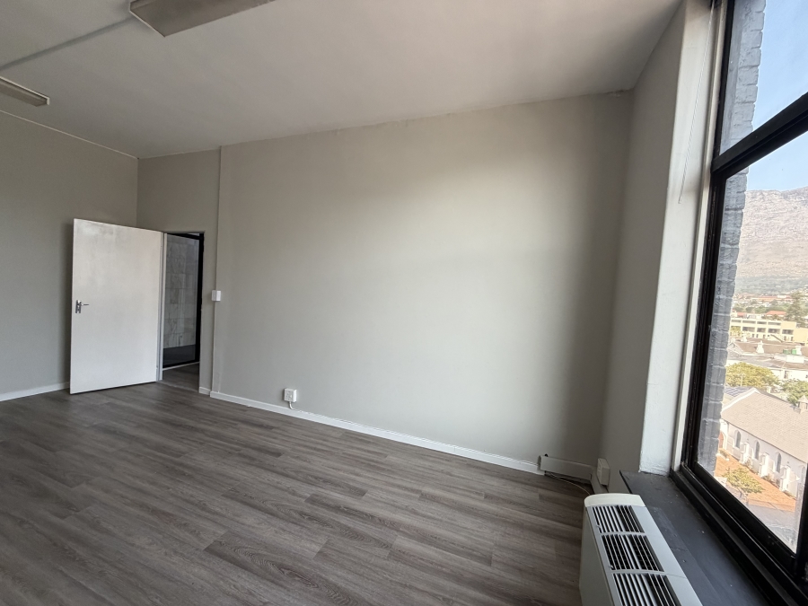 To Let Commercial Property for Rent in Gardens Western Cape